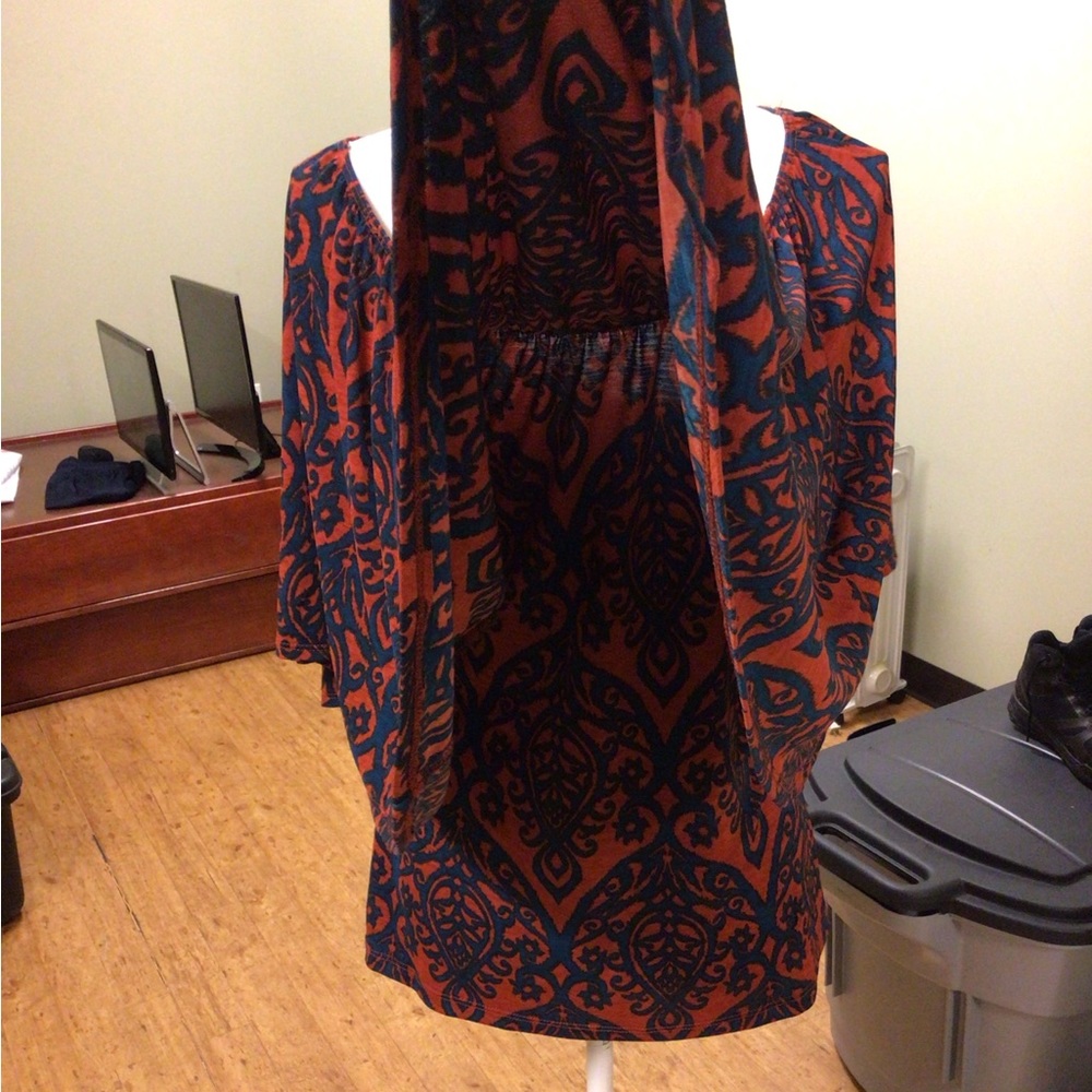 Multi-purpose blouse - Picture 4 of 6